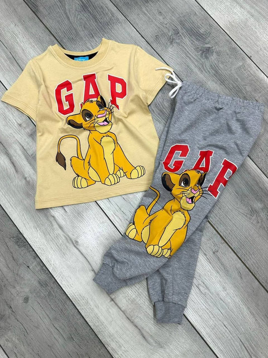 بيجاما صبياني GAP