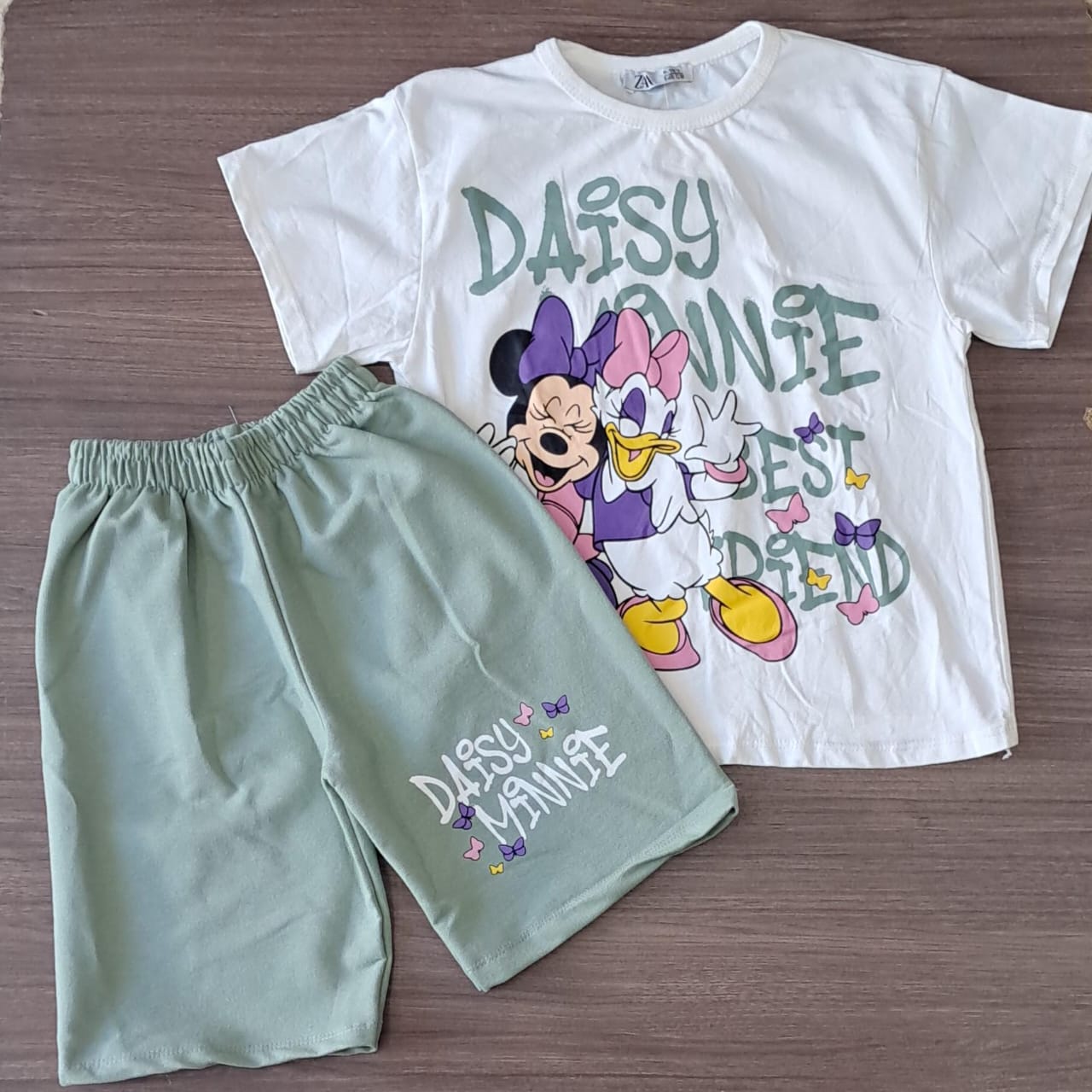 طقم بناتي deisy