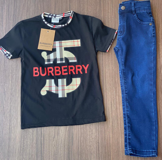طقم صبياني تركي BURBERRY